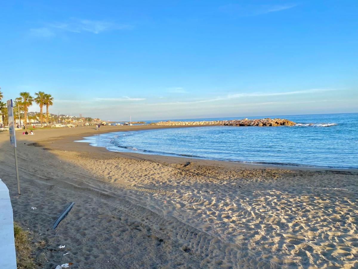 Malaga Beach And Sun Málaga Exterior foto